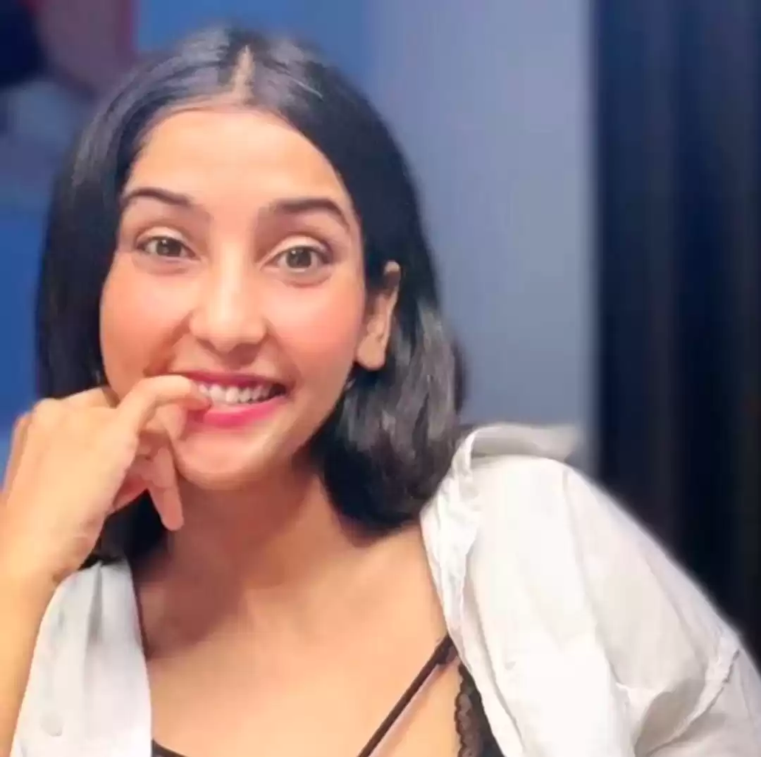 Tanuja Nude Tango 20Min Live Stripping Full NUDE with Full Face Clear Audio Huge Boobs Pressing Pussy Closeup Spreading