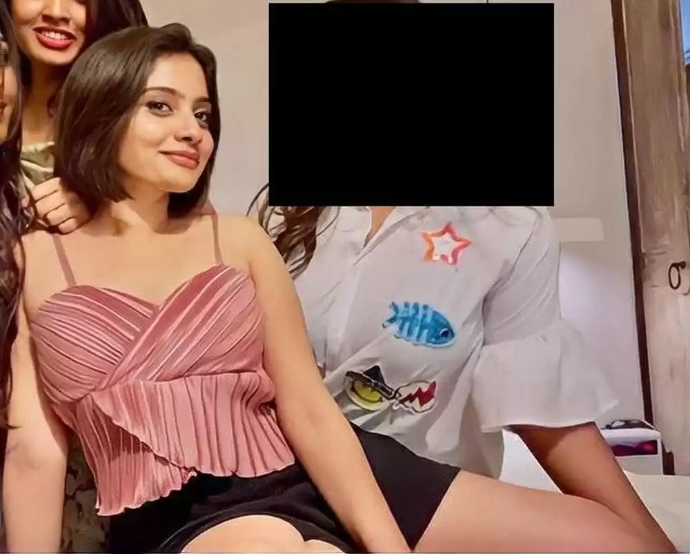 Famous South Actress Nude Video Scandal PART 2 Blowjob Cum Facial Fucking with Full Face