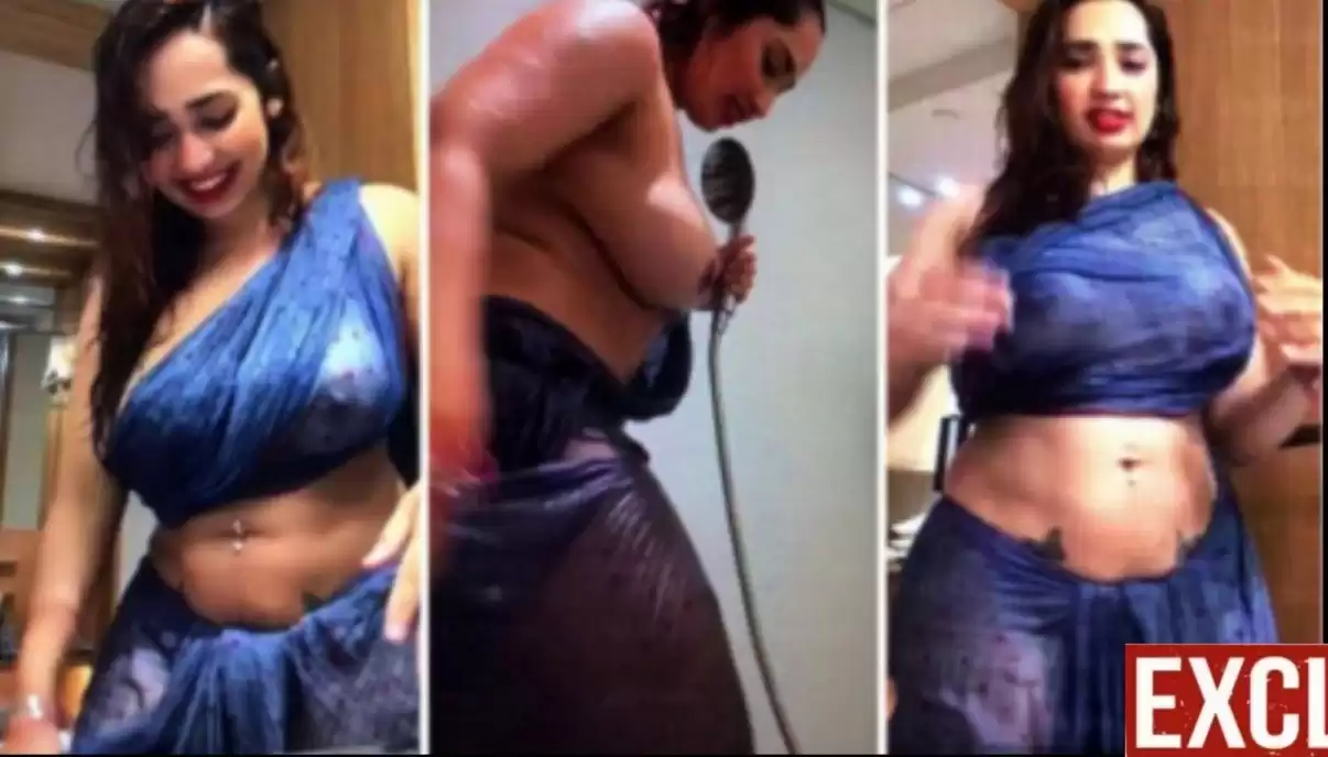 Aditi Mistry Latest Paid App Shower Live