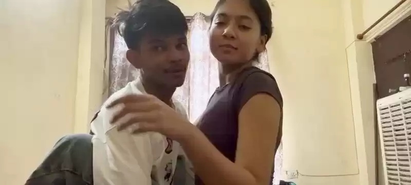 Viral New Couple Video, Girl Saying “DEEP NAHIN” But The Guy Did WENT HARDCORE
