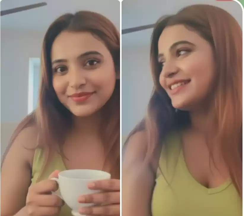 SWATI Beautiful Instagram Influencer 19Min Premium Videocall Stripping Showing Pressing Boobs & Making Doggypose Spreading her ASS with Full Face