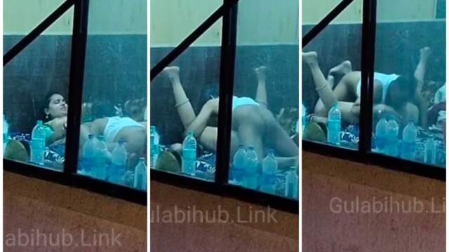 Beta Baaju Mein Soya Hain Aur Parents 69 Position Kar Rahe HIDDEN CAM EXCLUSIVE