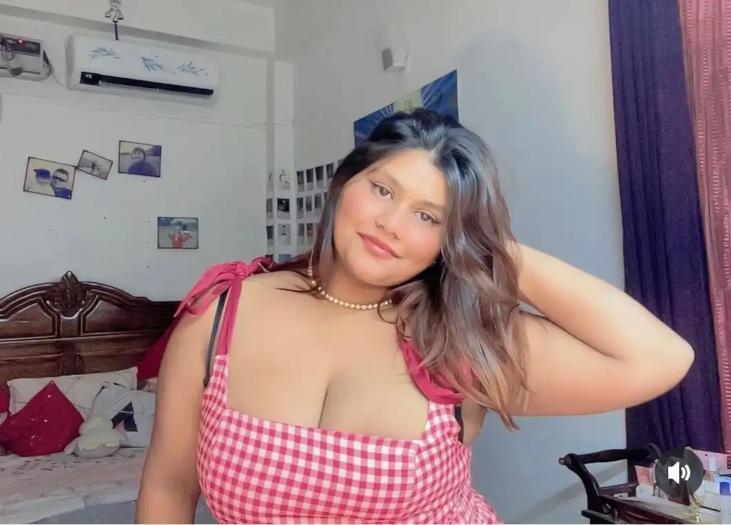Famous Instagram Influencer Latest Trending Full NUDE Vibrator Masterbation, Huge Bouncing Boobs Fucking with Full Face Clear Audio